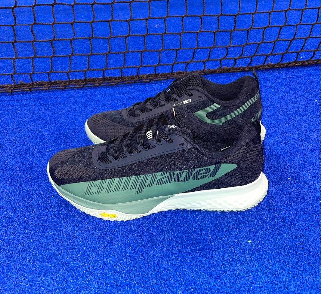 Illustration pack Chaussures de padel bullpadel